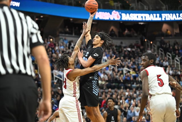 South Christian vs Warren Lincoln in the MHSAA Division 2 championship -- Scott Hasse10